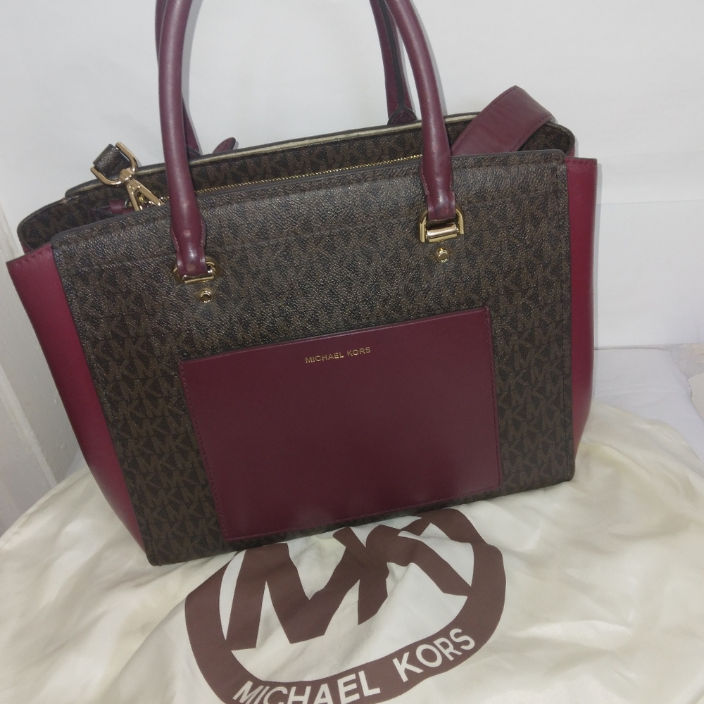 Michael Kors monogram satchel bag - Picture 8 of 16